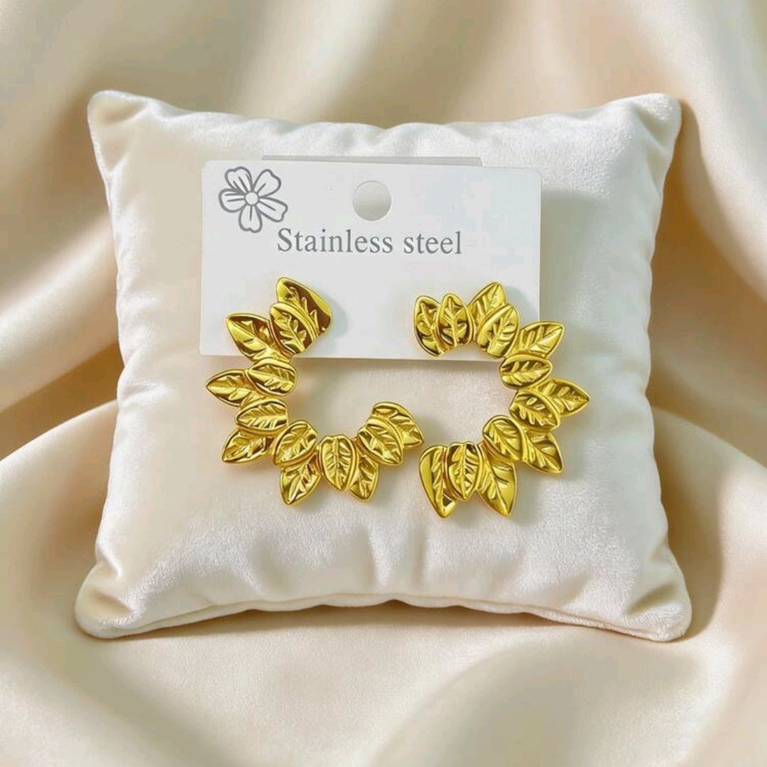 Aretes hojas mitad