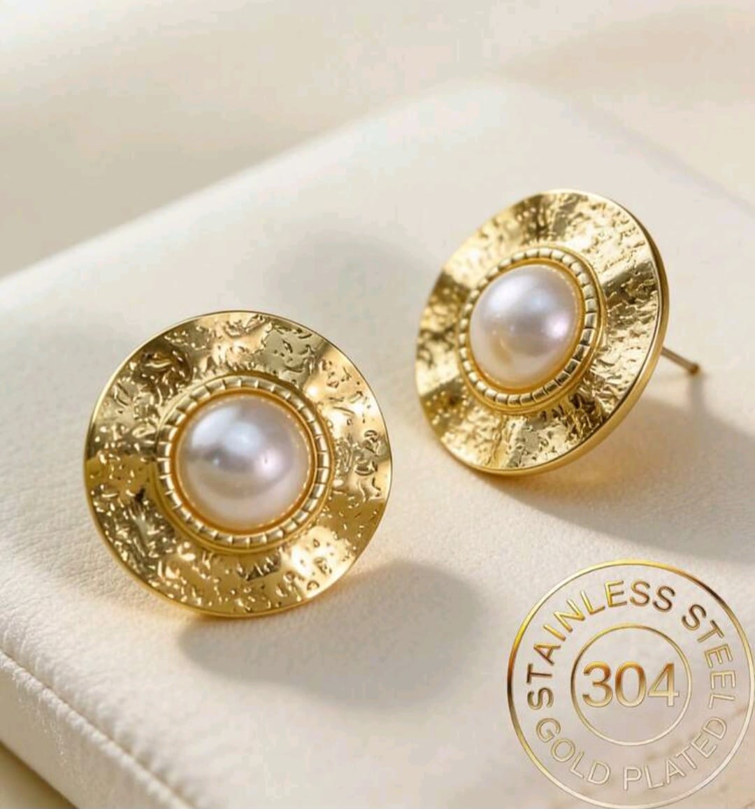 Arete circular perla