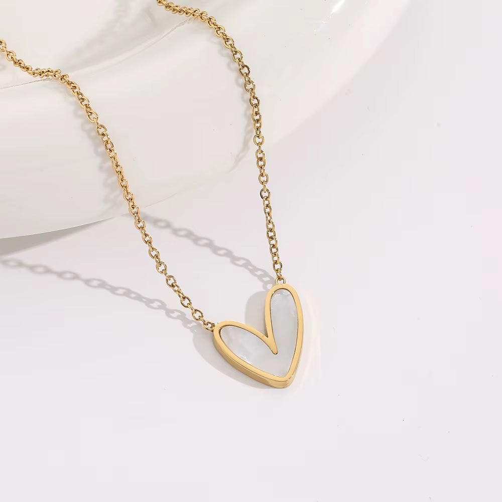 Cadena corazon esmaltado