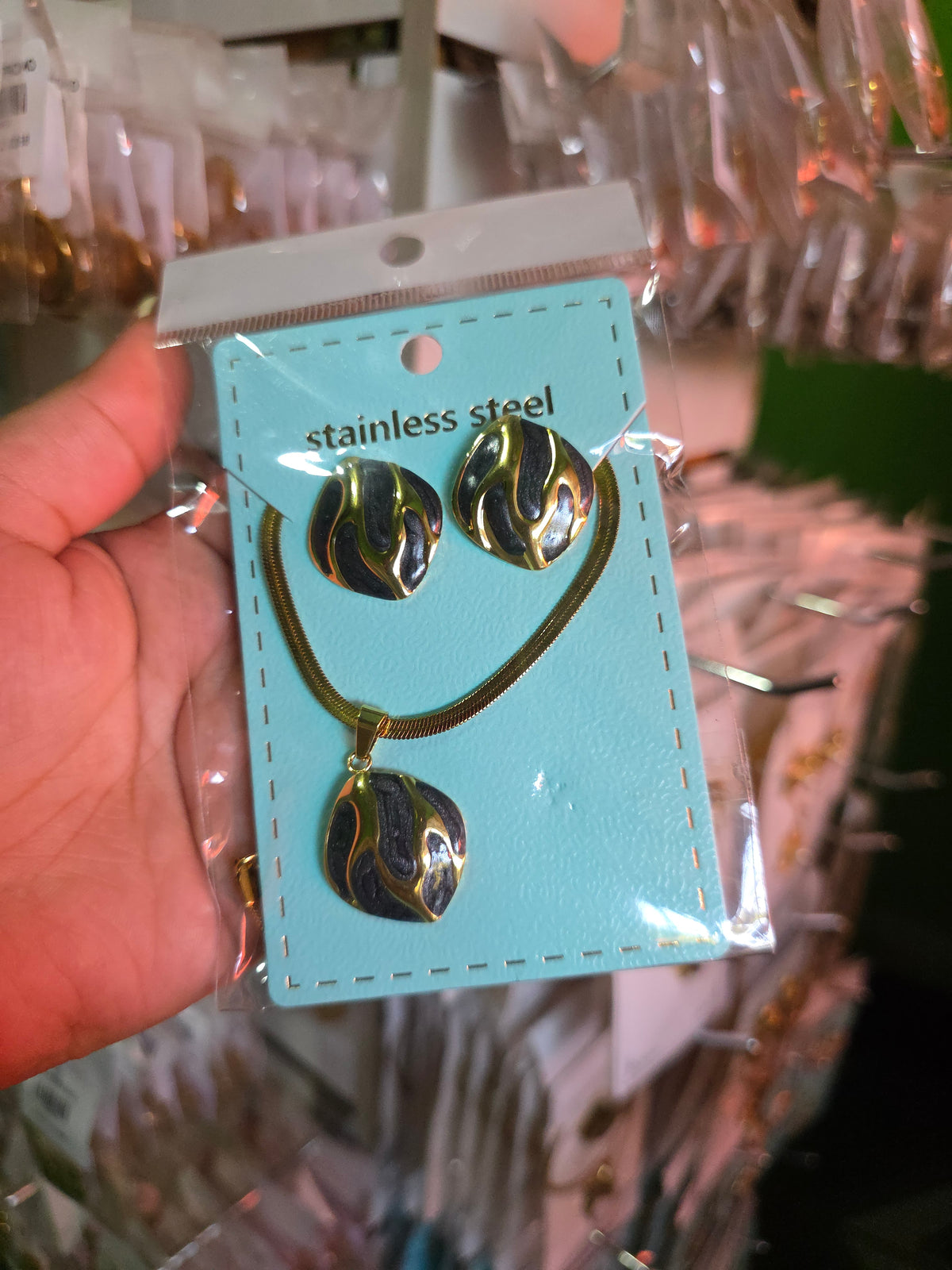 Conjunto aretes y cadena plana